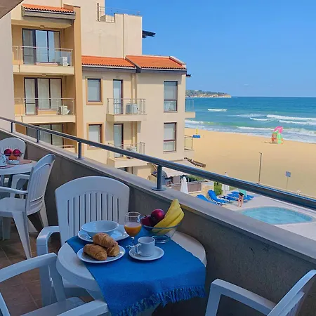 B - бийч B Obzor