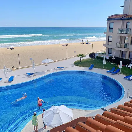 B - бийч B Apartamento *