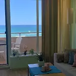 B - бийч B Apartamento