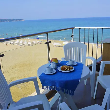 Apartament B - бийч B *