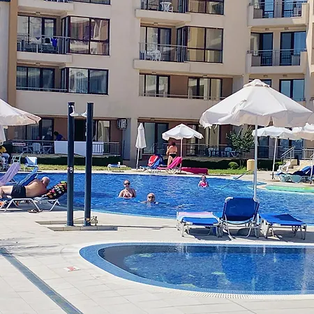 B - бийч B Appartement