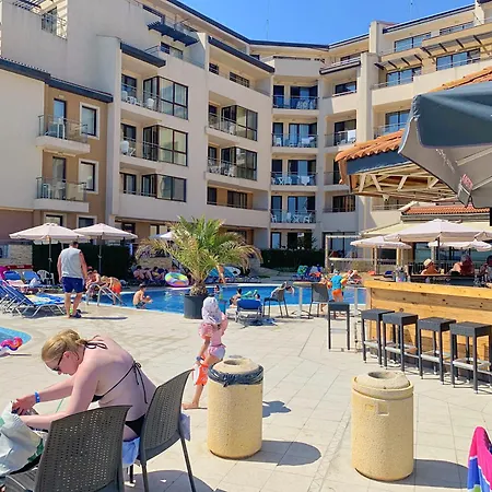 B - бийч B Appartement