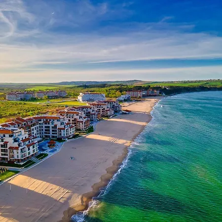 B - бийч B * Обзор