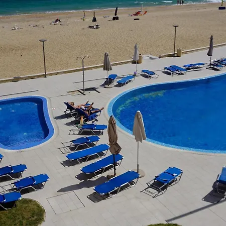 B - бийч B شقة *