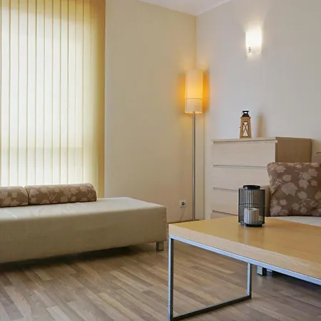 B - бийч B Appartement Obzor