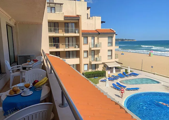 B - бийч B * Obzor