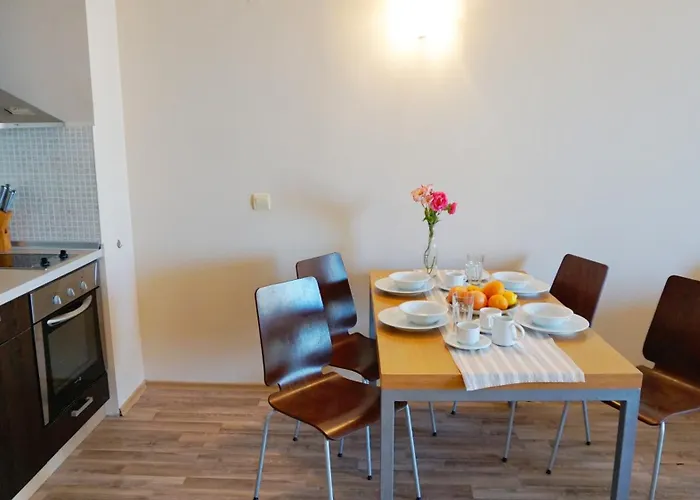 B - бийч B Daire