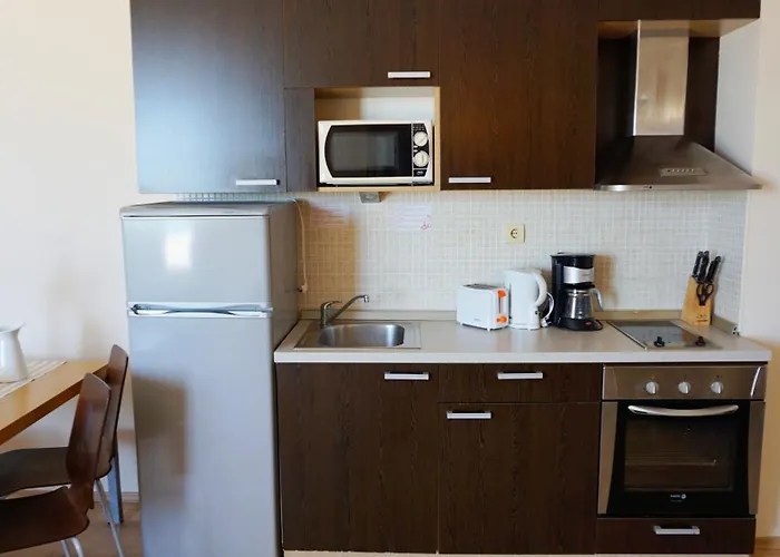 B - бийч B Obzor